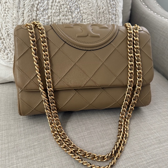 Tory Burch Fleming Convertible Shoulder Bag - Picture 1 of 13